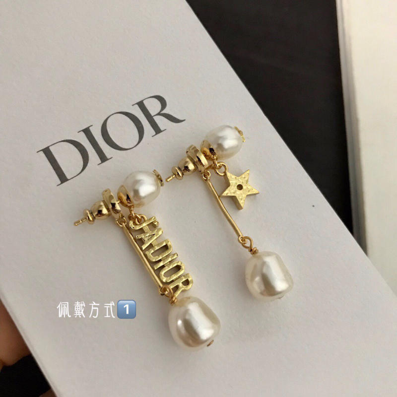 Bông tai Dior siêu cấp