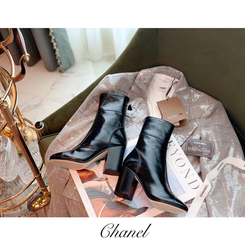 Giày boot nữ Chanel siêu cấp màu đen