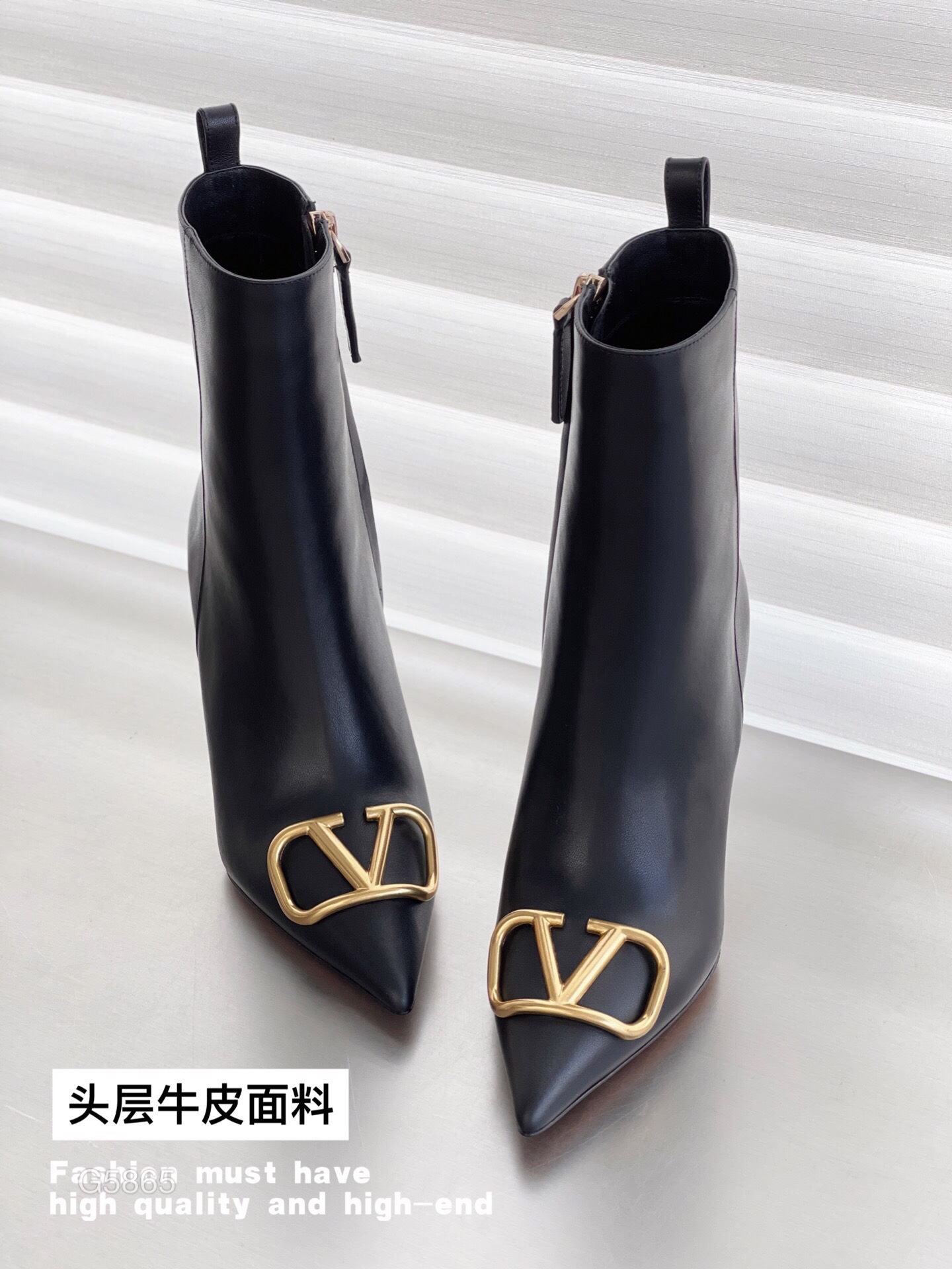 Giày boot Valentino siêu cấp 