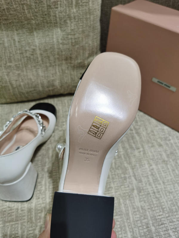 Giày cao gót nữ Jimmy Choo Mary Jane siêu cấp 1:1