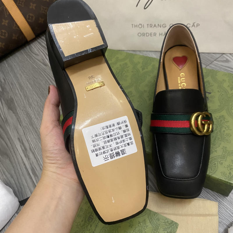 Giày Gucci Loafers with Double G siêu cấp về trả khách