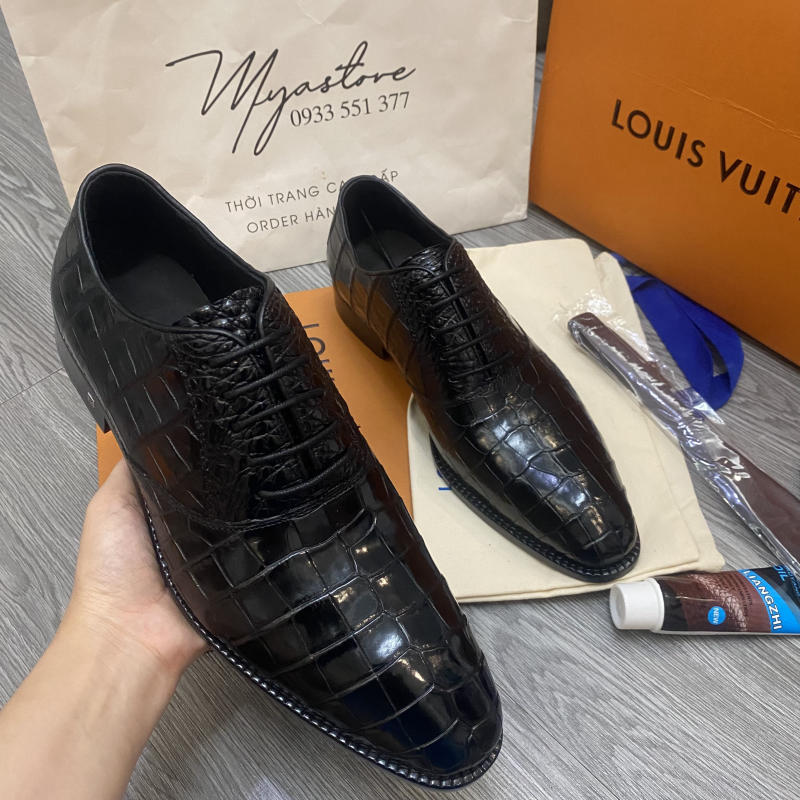 Giày nam Louis Vuitton siêu cấp về trả khách