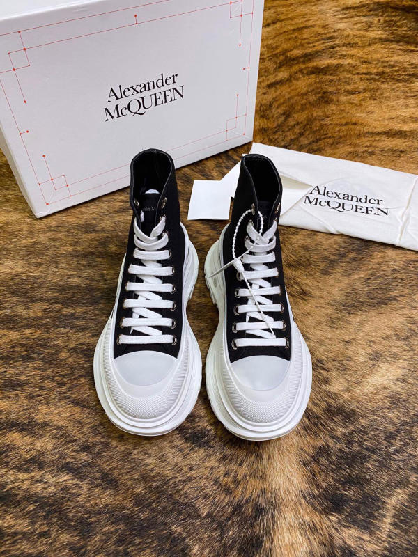 Giày thể thao nam nữ Alexander McQueen siêu cấp 1:1 