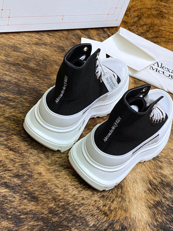 Giày thể thao nam nữ Alexander McQueen siêu cấp 1:1 