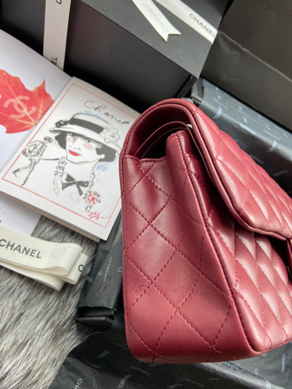 Túi Chanel Classic Cf 1112 like auth màu đỏ đô