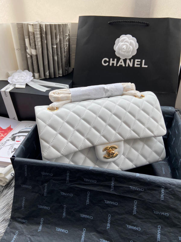 Túi Chanel Classic Cf 1112 like auth màu trắng