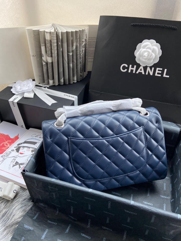 Túi Chanel Classic Cf 1112 like auth màu xanh nhớt