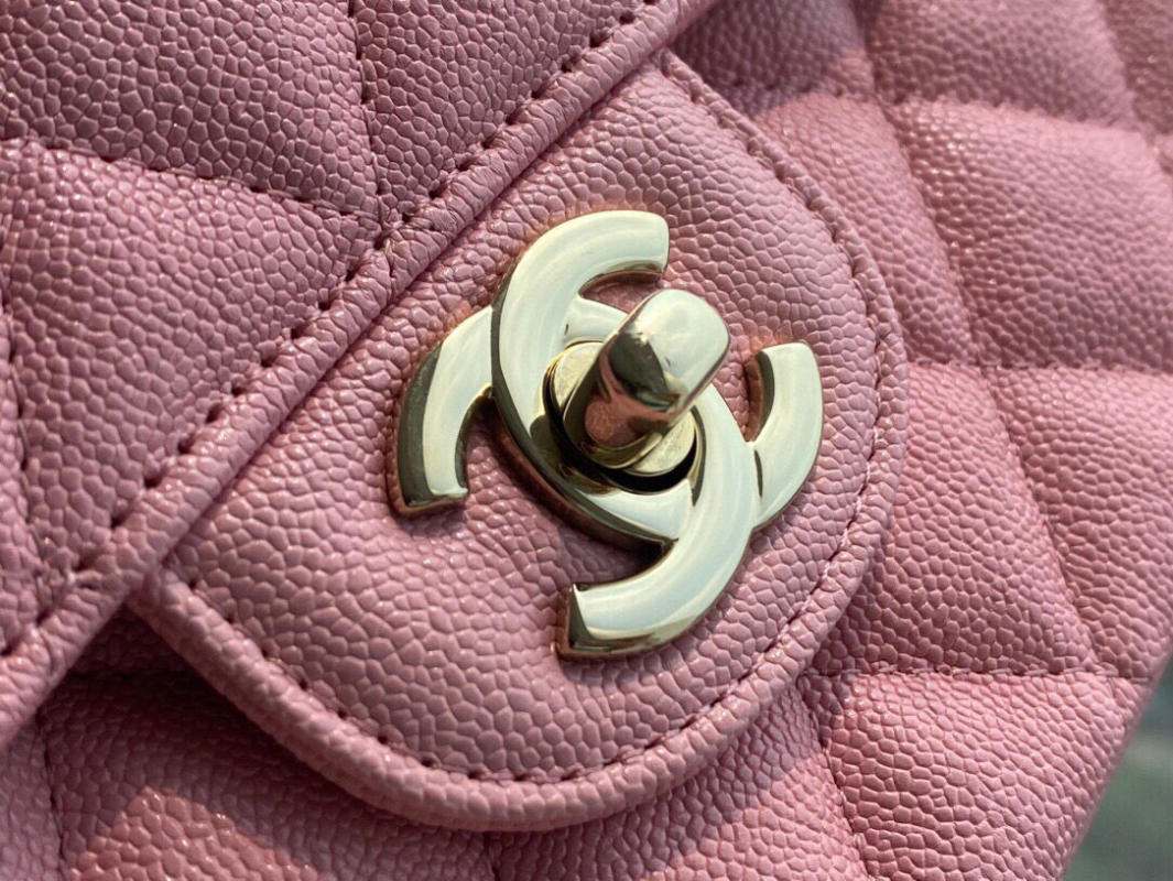 Túi Chanel Classic màu hồng size 30cm