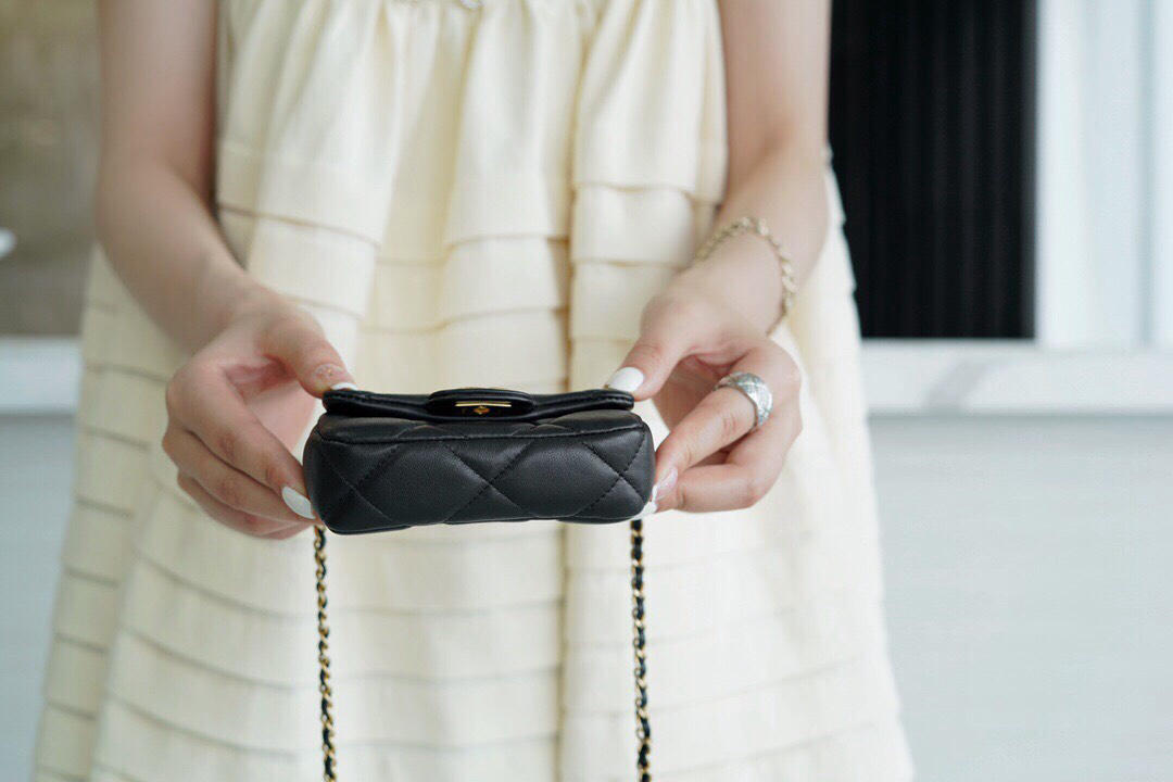 Túi  Chanel Mini Retro Flap Card Holder siêu cấp