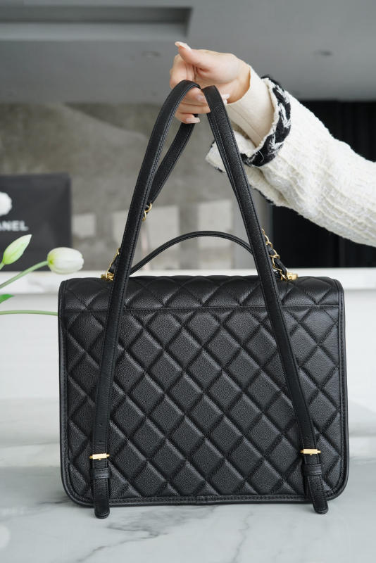 Túi xách Chanel 22K Black Caviar Messenger Backpack siêu cấp 1:1