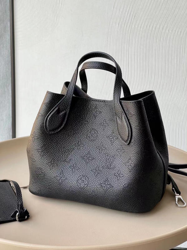 Túi xách Louis Vuitton BLOSSOM đen siêu cấp 1:1