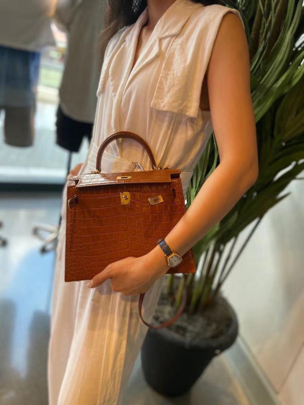 Túi xách nữ Hermes 𝑲𝒆𝒍𝒍𝒚 𝑪𝒐𝒑𝒚 𝑪𝒓𝒐𝒄𝒐𝒅𝒊𝒍𝒆 25cm may tay 50%