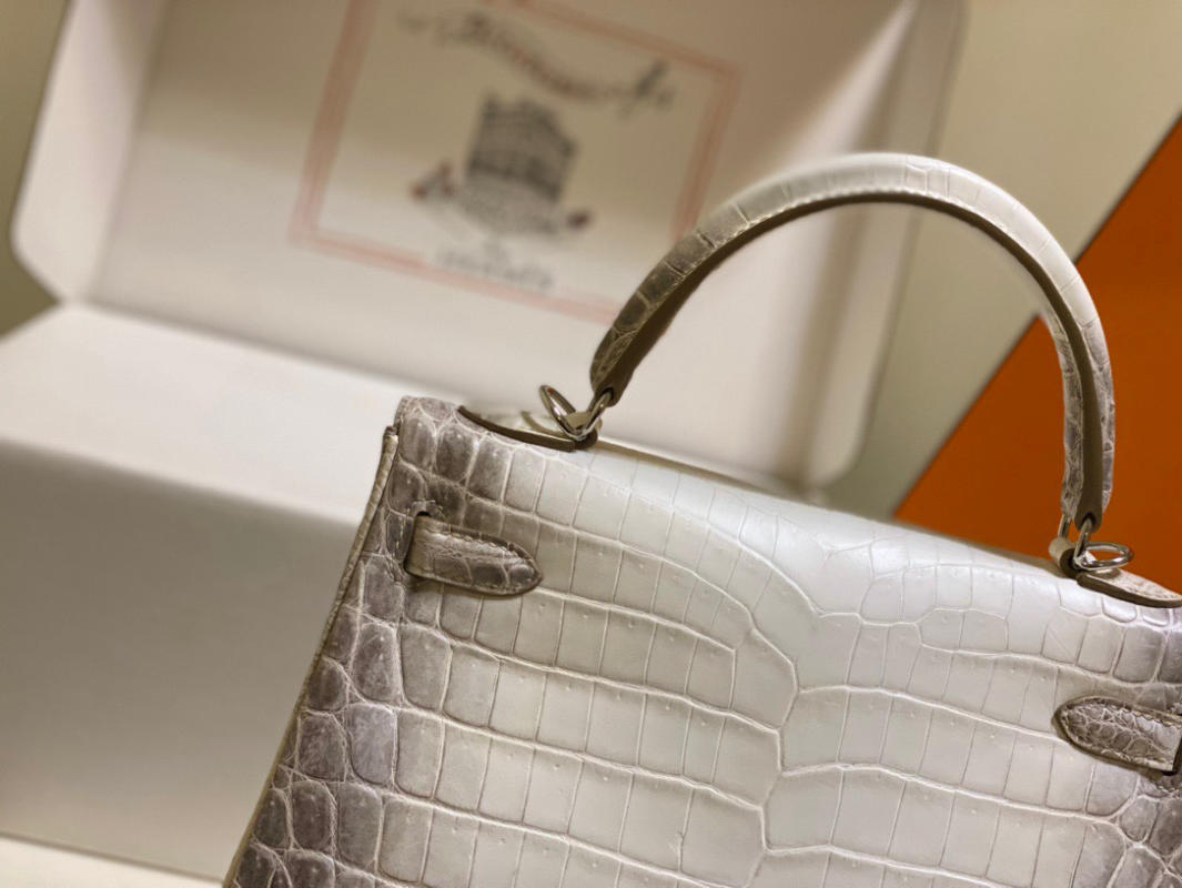 Túi xách nữ Hermes Kelly da cá sấu size 25cm màu bạch tạng