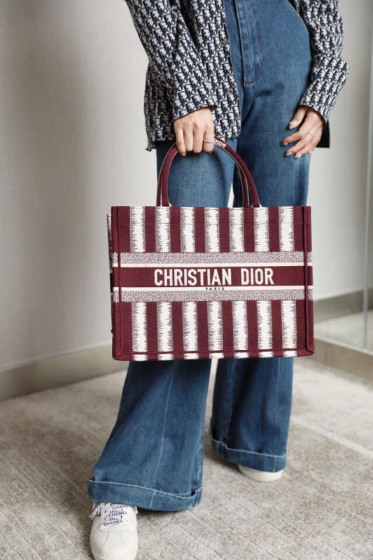 Túi xách sọc tote của Christian Dior Siêu cấp like auth