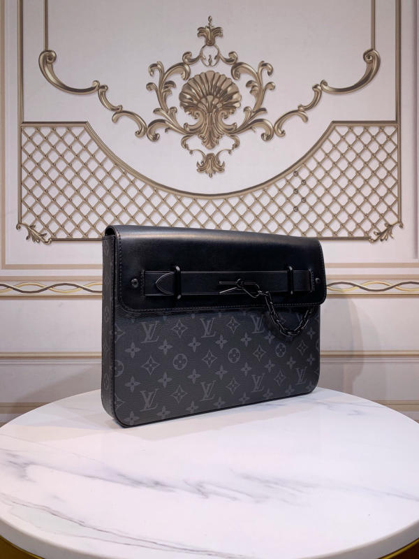 Túi Clutch Louis Vuitton Pochette Steamer  nam siêu cấp