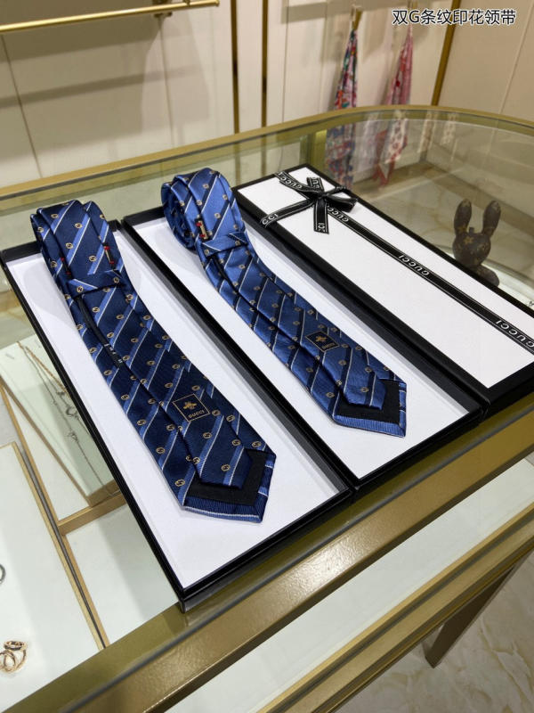 Cravat nam Louis Vuitton các màu siêu cấp 1:1