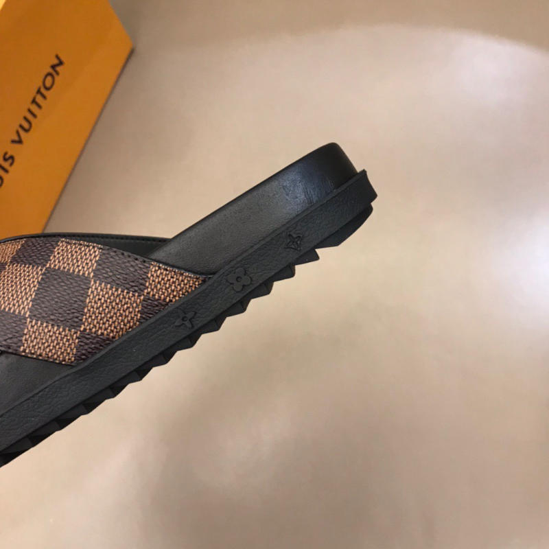 Dép nam Louis Vuitton da màu nâu caro siêu cấp 1:1