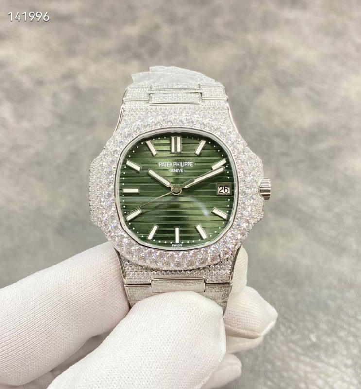 Đồng hồ Patek Philippe Nautilus Full Sky Star siêu cấp 1:1