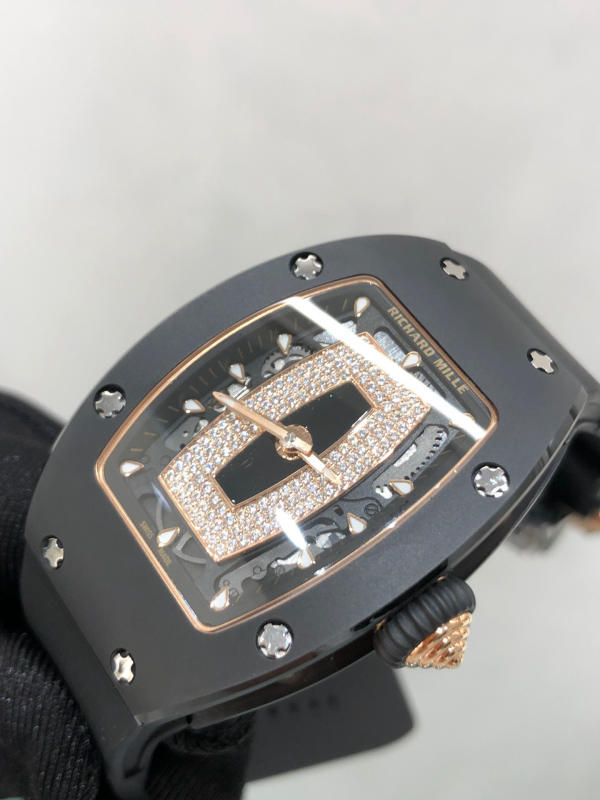 Đồng hồ Richard Mille Diamond đen mặt đen siêu cấp 1:1