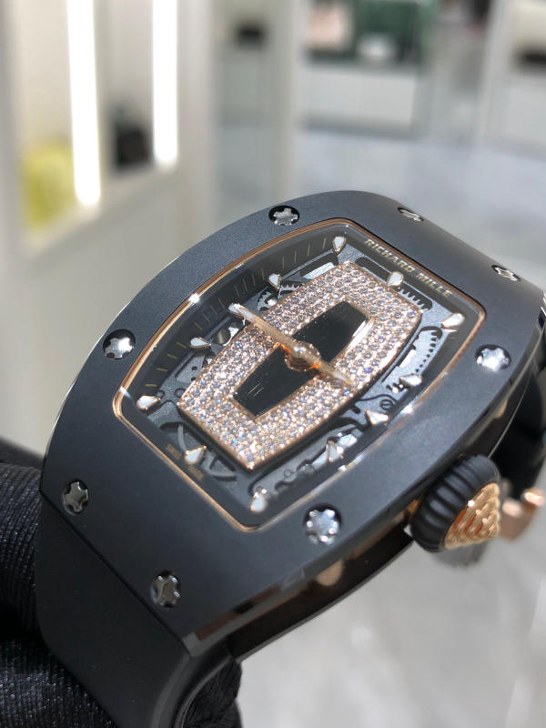 Đồng hồ Richard Mille Diamond đen mặt đen siêu cấp 1:1