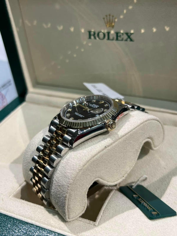 Đồng hồ Rolex date just black dial siêu cấp 1:1