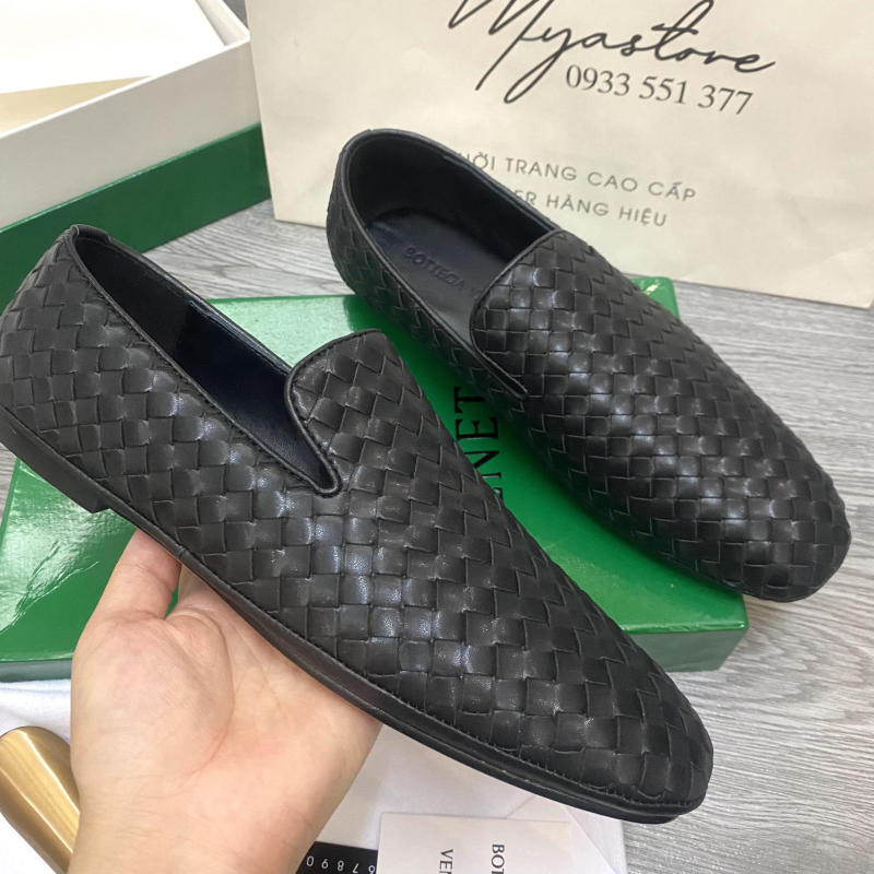 Giày BottegaVeneta Intrecciato Calf Slipper về trả khách