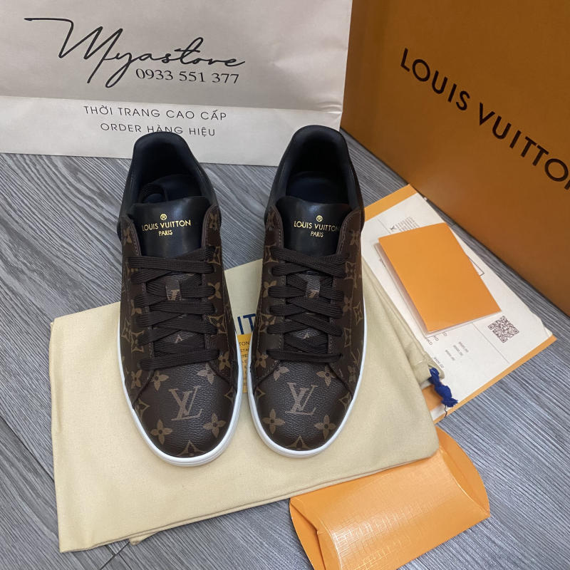 Giày LOUIS VUITTON LUXEMBOURG MONOGRAM CANVAS về trả khách