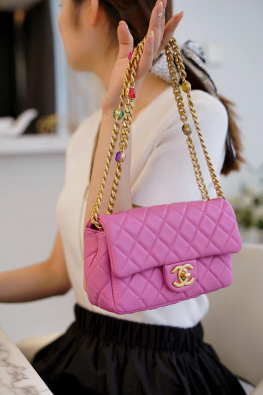 Túi Chanel xuân hè 2012 Flap Bag màu hồng