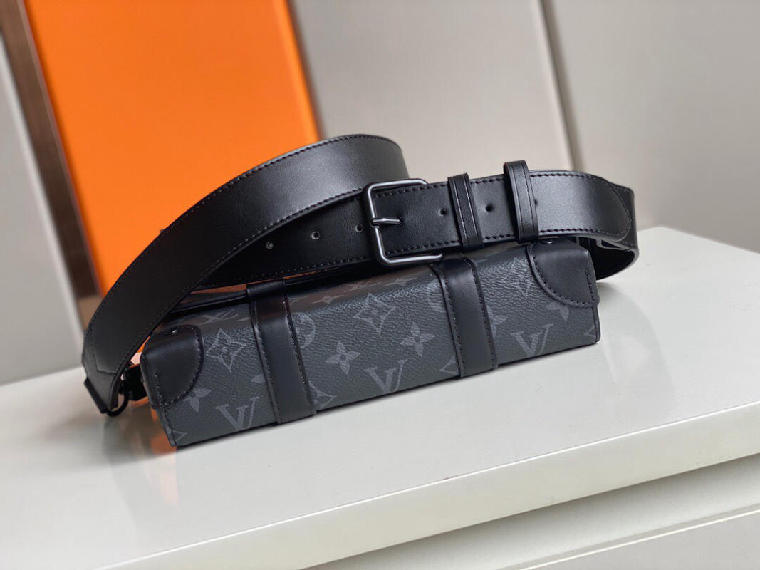 Túi đeo chéo nam LV Louis Vuitton Trunk siêu cấp