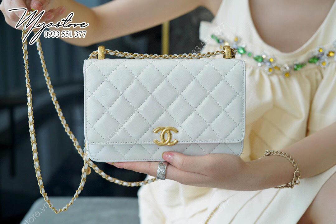 Túi xách Chanel woc trắng like auth