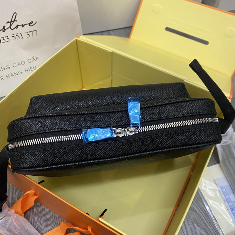 Túi xách Louis Vuitton siêu cấp về trả khách