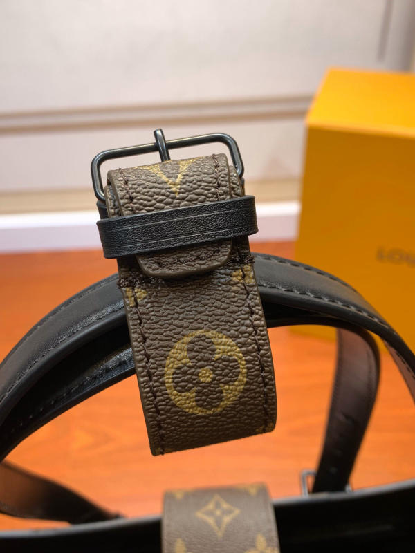 Túi xách nam LV Louis Vuitton siêu cấp