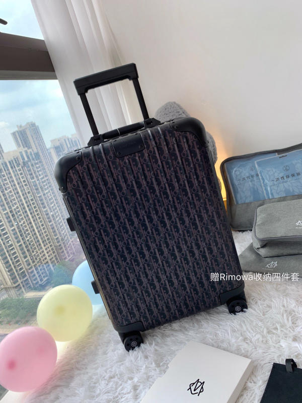 Vali du lịch Dior x Rimowa màu đen siêu cấp 1:1